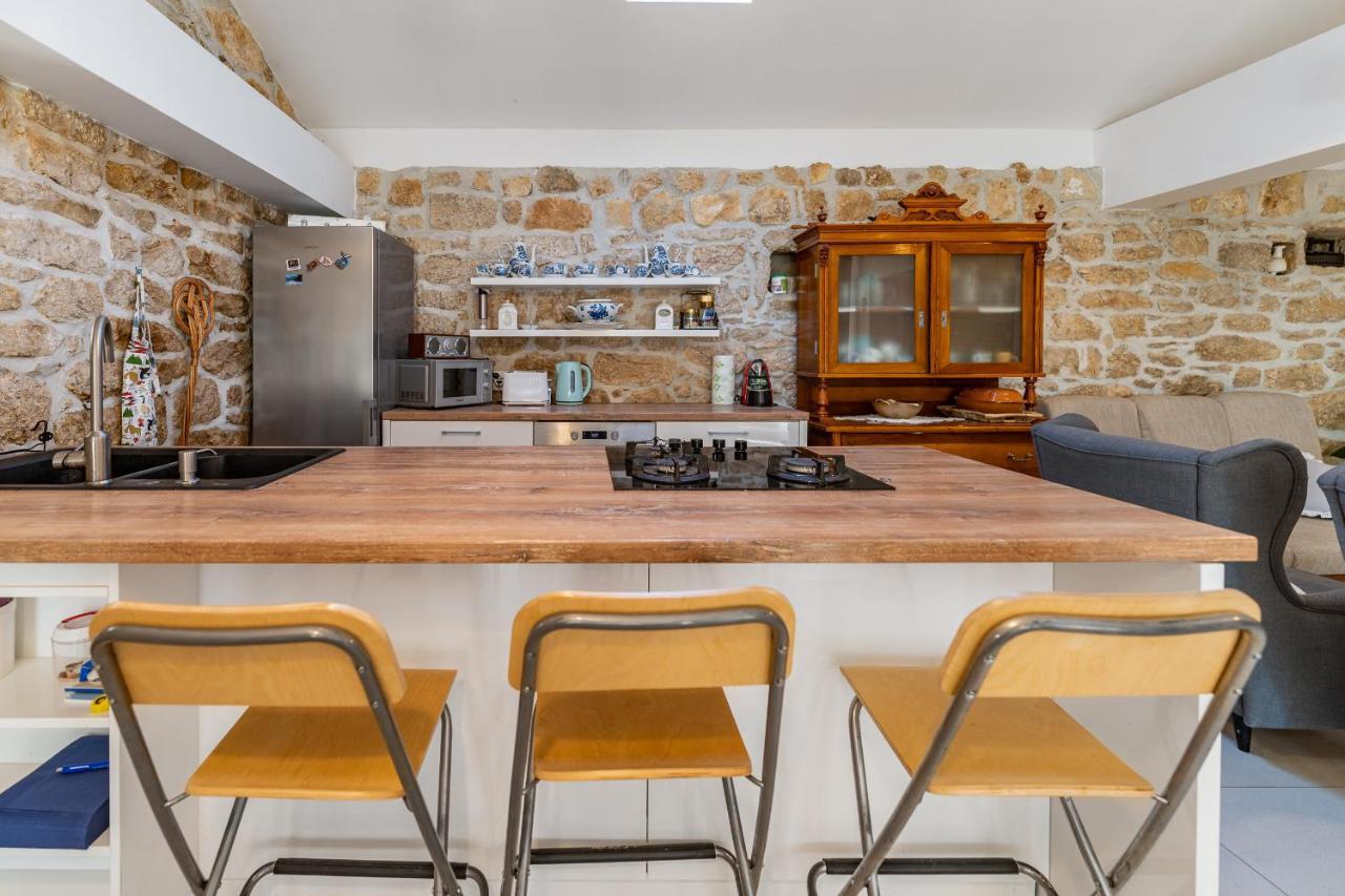 Holiday Home - Villa Thorak Anić Екстериор снимка